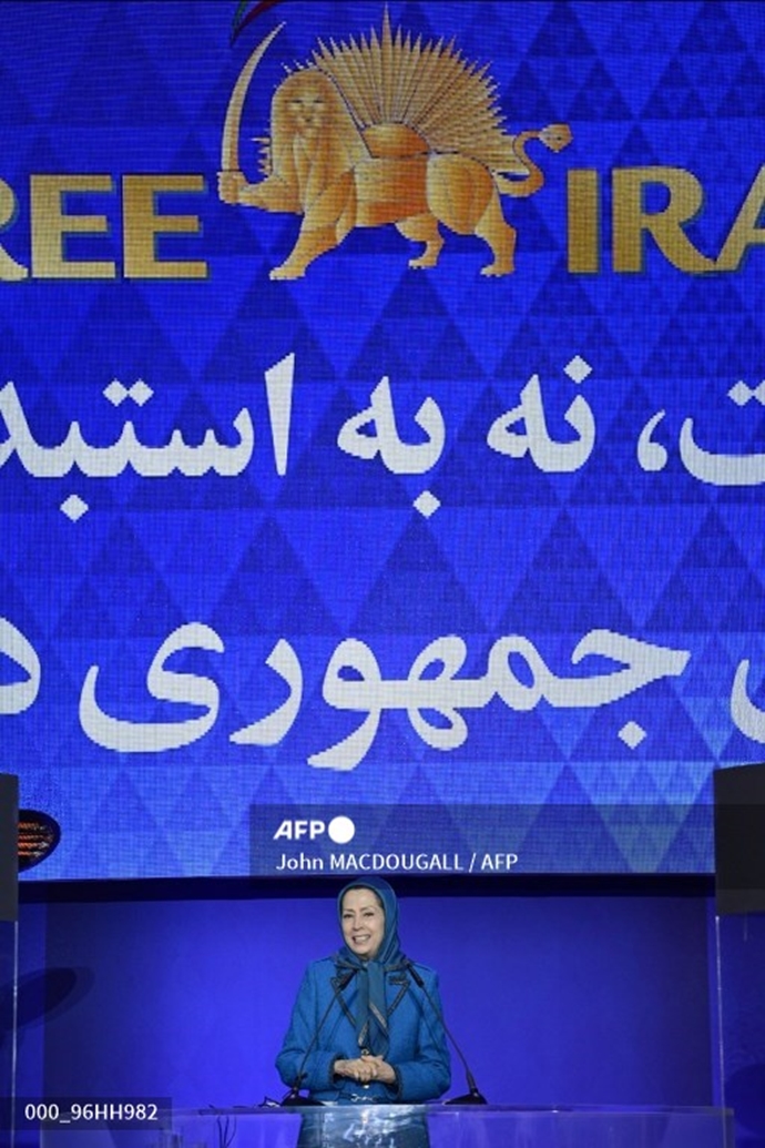 انعکاس تصویری خبرگزاری فرانسه از تظاهرات بزرگ ایرانیان در برلین