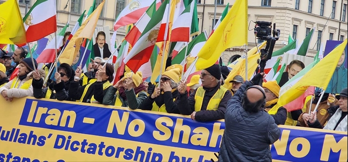 ویدئوها و عکسهایی از تظاهرات ایرانیان آزاده در مونیخ