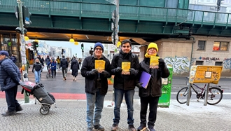 برلین - فعالیت اشرف‌نشانهای استرالیا برای تظاهرات برلین - ۱۳بهمن ۱۴۰۴