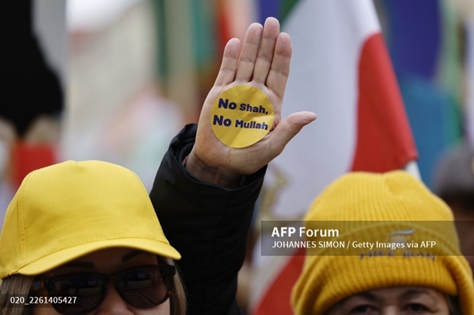 انعکاس خبرگزاری فرانسه از تظاهرات ایرانیان آزاده و یاران شورشگر در مونیخ همزمان با کنفرانس امنیتی مونیخ انعکاس خبرگزاری فرانسه از تظاهرات ایرانیان آزاده و یاران شورشگر در مونیخ همزمان با کنفرانس امنیتی مونیخ