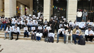 تجمع دانشجویان دانشگاه علوم پزشکی شیراز در اعتراض به بازداشت اعضای کادر درمان 