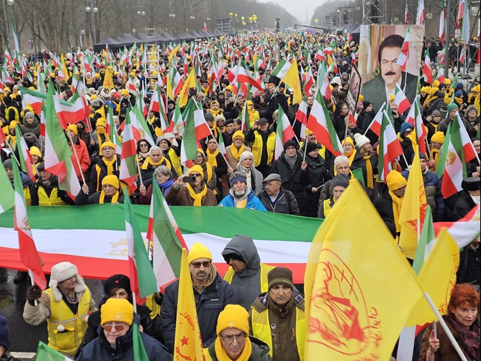 صحنه‌هایی از تظاهرات بزرگ «ایران آزاد» در برلین