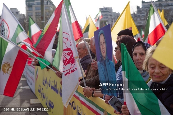 خبرگزاری فرانسه گزارش تصویری از تظاهرات ایرانیان آزاده در پاریس