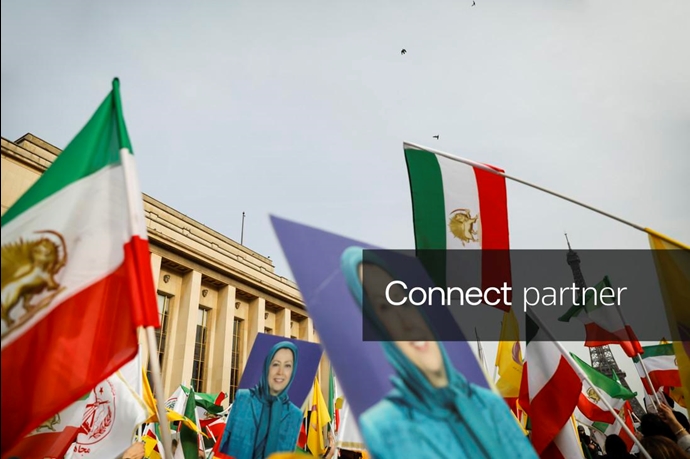 گزارش تصویری رویترز از تظاهرات ایرانیان آزاده در میدان تروکادرو پاریس