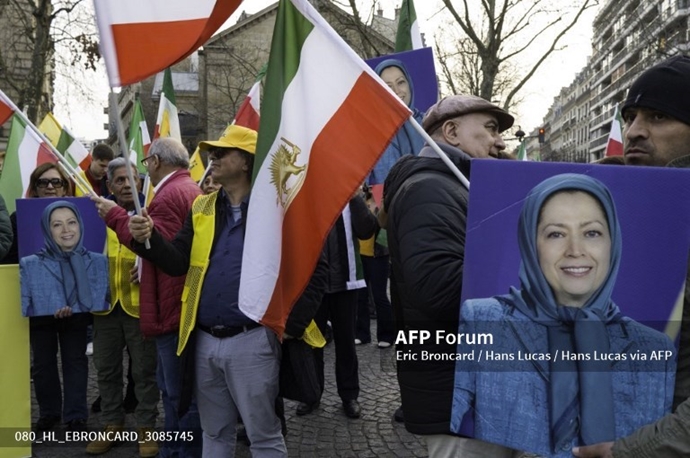 خبرگزاری فرانسه گزارش تصویری از تظاهرات ایرانیان آزاده در پاریس