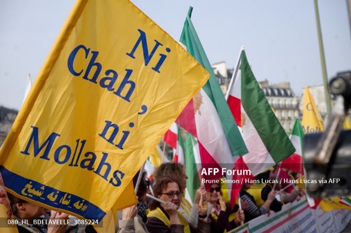 خبرگزاری فرانسه گزارش تصویری از تظاهرات ایرانیان آزاده در پاریس