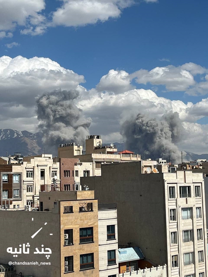 تصاویری از انفجارهای گسترده ناشی از حملات موشکی در تهران حوالی سیدخندان و چهار راه قصر