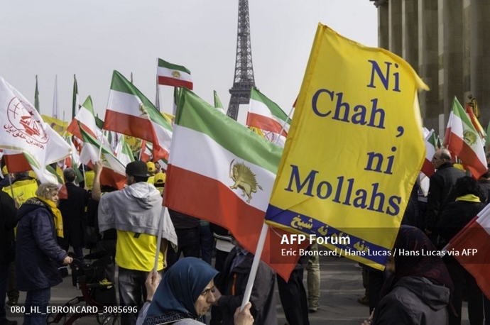 خبرگزاری فرانسه گزارش تصویری از تظاهرات ایرانیان آزاده در پاریس