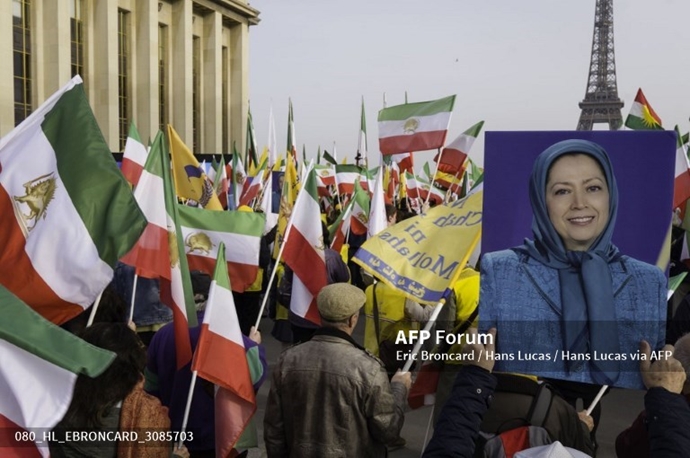 خبرگزاری فرانسه گزارش تصویری از تظاهرات ایرانیان آزاده در پاریس
