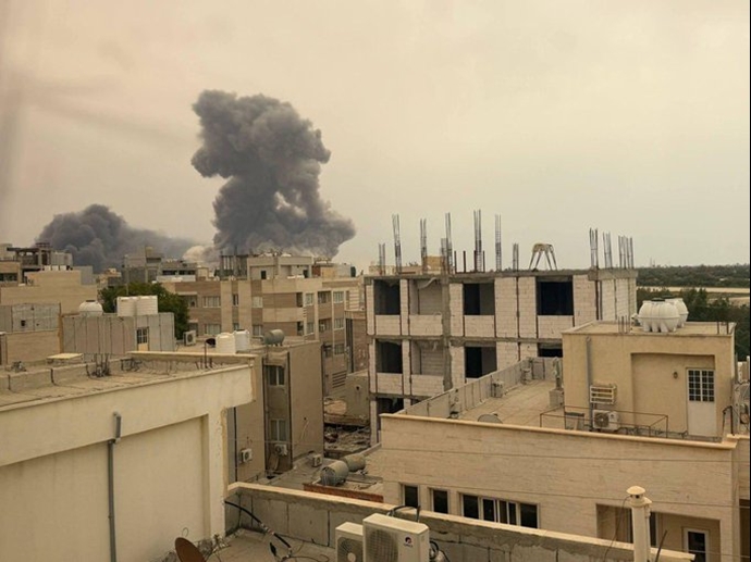 حمله آمریکا و اسراییل به پایگاه هوایی بوشهر