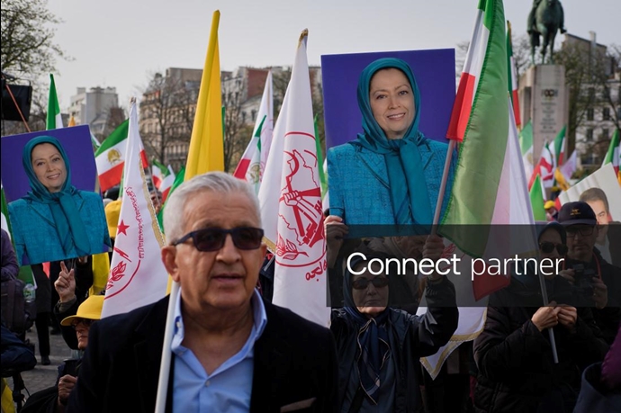 گزارش تصویری رویترز از تظاهرات ایرانیان آزاده در میدان تروکادرو پاریس