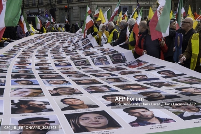 خبرگزاری فرانسه گزارش تصویری از تظاهرات ایرانیان آزاده در پاریس