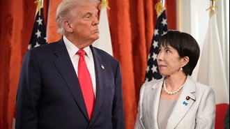 نخست وزیر ژاپن و رئیس‌جمهور آمریکا