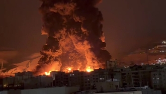 حملات هوایی به انبارهای نفت در تهران