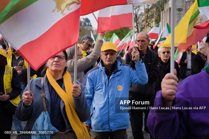 خبرگزاری فرانسه گزارش تصویری از تظاهرات ایرانیان آزاده در پاریس