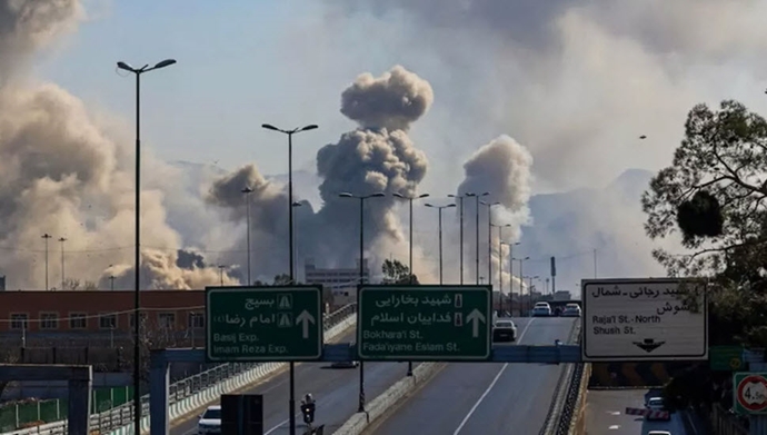 تصویری از حملات هوایی به تهران