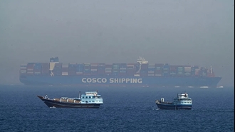 تصویری از چند کشتی در تنگه هرمز