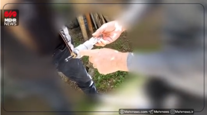 قدرت‌نمایی ابلهانهٔ وزارت اطلاعات رژیم