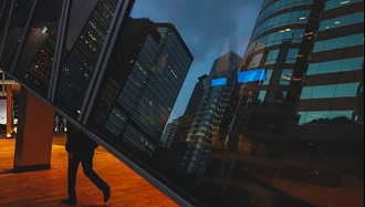 هنگ‌کنگ به میلیاردها دلار مبادلات مخفی رژیم آخوندی کمک می‌کند