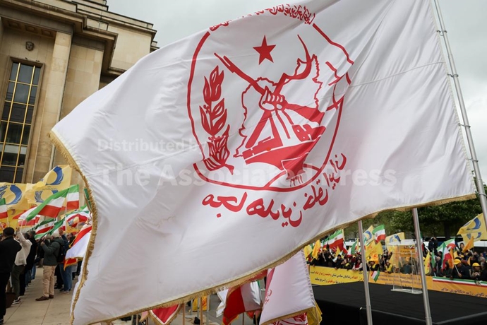 گزارش تصویری آسوشیتدپرس از تظاهرات ایرانیان در پاریس