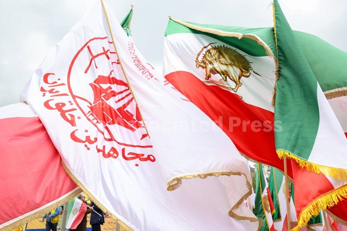 گزارش تصویری آسوشیتدپرس از تظاهرات ایرانیان در پاریس