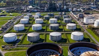 مخازن نفت - عکس آرشیو