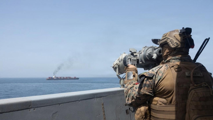 محاصره بنادر ایران