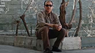 پویا قبادی در حیاط زندان قزلحصار