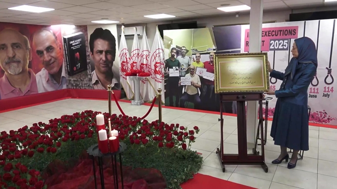 ادای احترام به شهیدان سربدار و جوانان شورشگر که در مقابل رژیم آخوندی سر خم نکردند