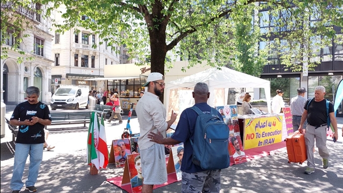 زوریخ سوئیس - برگزاری میز کتاب علیه اعدامهای جنایتکارانه زندانیان سیاسی توسط ایرانیان آزاده - ۵خرداد