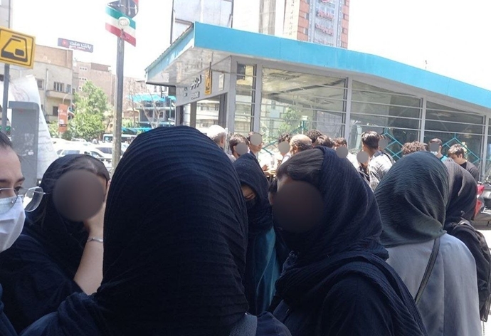 اعتراض دانشآموزان در چندین شهر اعتراض دانشآموزان در چندین شهر