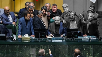 بحران درونی در نظام